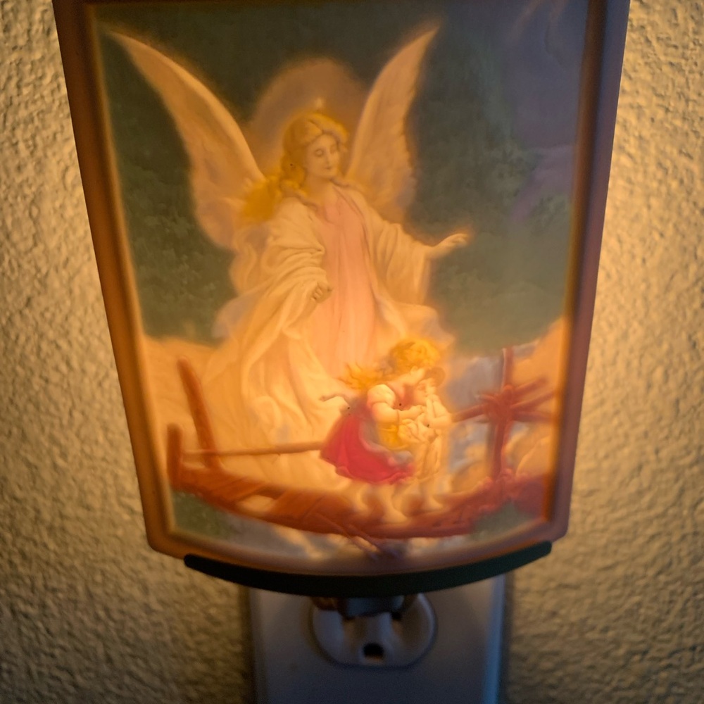 Colored Lithophane Angel Night Light with Guardian Angel Design